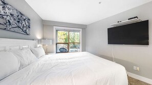 1 slaapkamer, een strijkplank/strijkijzer, internet
