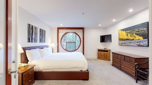 1 bedroom, iron/ironing board, Internet - Whistler - The Aspens 330 (Whistler)