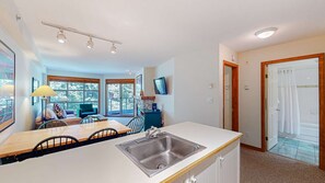 Interior - Whistler - The Aspens 421 (Whistler)