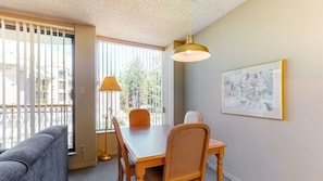 Dining - Whistler - The Marquise 422 (Whistler)