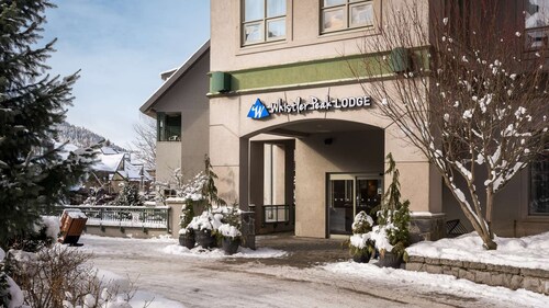 Whistler - Whistler Peak Lodge 201