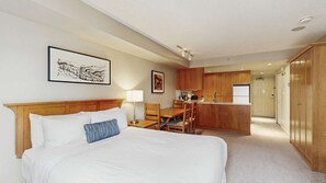 Bügeleisen/Bügelbrett, Internetzugang