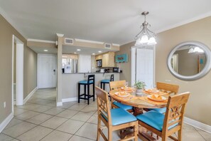 Dining - Settle in to the Gulf Coast Rhythm at Villas at Ocean Club B118 (Biloxi)