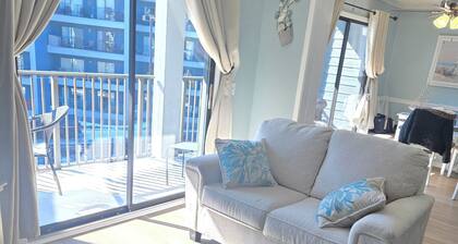 Beautiful, comfortable, affordable 2 bdrm, 2 ba condo at oceanfront resort!
