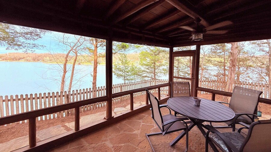 Log Cabin Retreat Two Cabins, One Stay