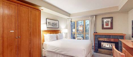 Tabla de planchar con plancha y Internet