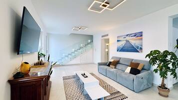 Villa, Meerblick | Wohnbereich