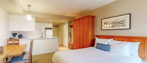 Tabla de planchar con plancha y internet