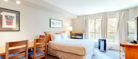 Iron/ironing board, Internet