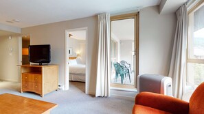 2 sovrum, strykjärn/strykbräda och internet