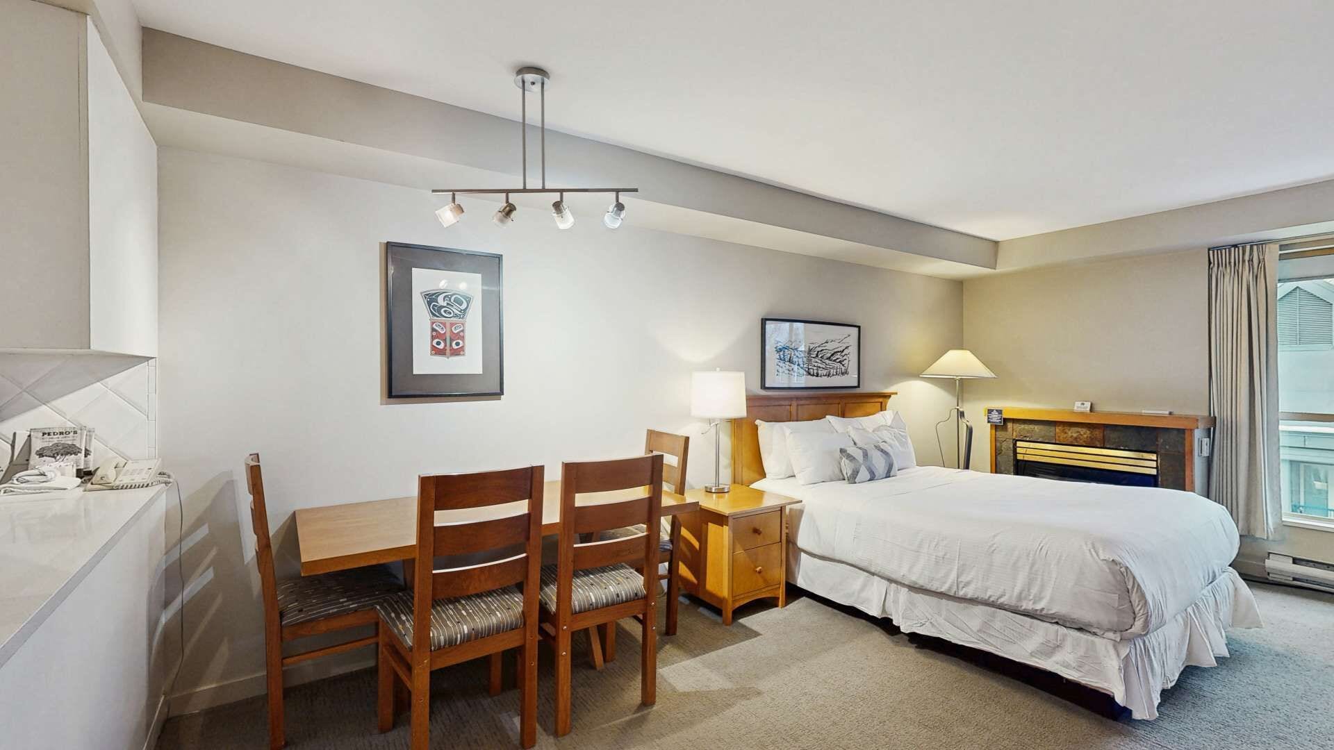 Iron/ironing board, Internet