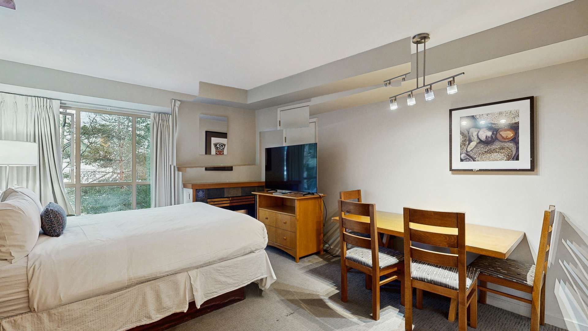 Bügeleisen/Bügelbrett, Internetzugang