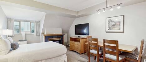 Tabla de planchar con plancha y internet