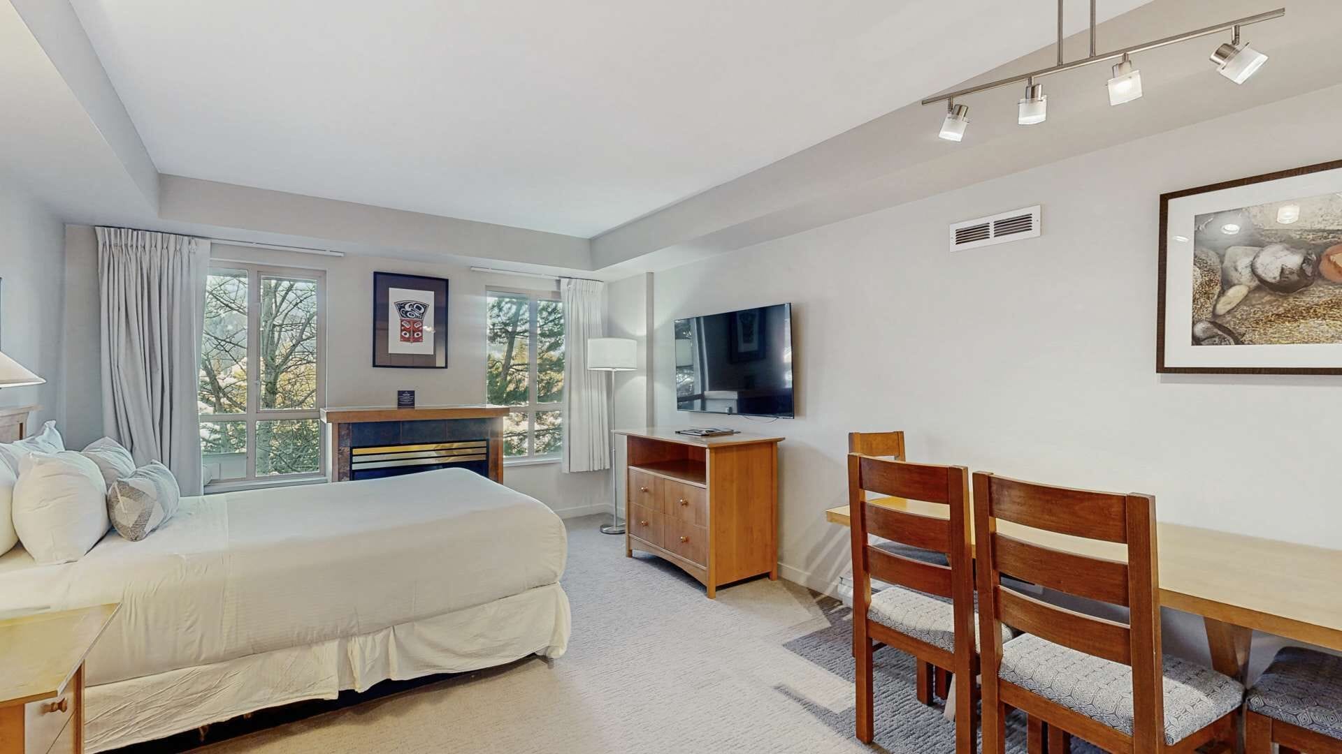 Iron/ironing board, Internet