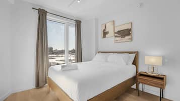 2 Schlafzimmer, BĂŒgeleisen/BĂŒgelbrett, WLAN, BettwĂ€sche