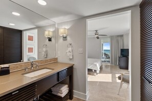 Condo, 3 Bedrooms - Shoreline Towers 2056 3 Bedroom Condo (Destin)