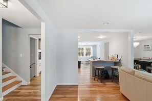 House, 3 Bedrooms | Interior - Comfortable Bloomfield 3br Retreat 3 Bedroom Home (Bloomfield)