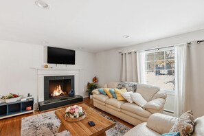 Casa, 3 quartos | Área de estar | Smart TV, serviços de streaming
