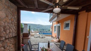 Outdoor dining - Haus Veronika by Interhome (Crikvenica)