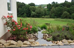 Property grounds - Tolle Wohnung in Klüsserath mit Großem Garten by Interhome (Klüsserath)
