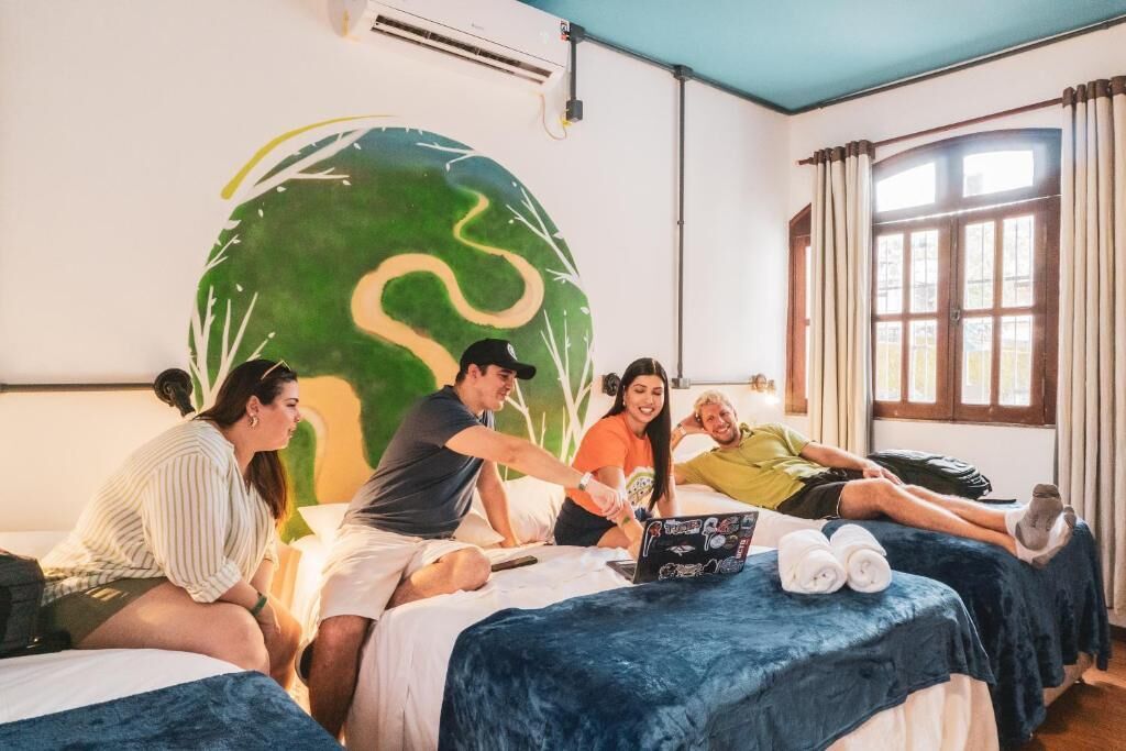 ห้องลักซ์ชัวรี่สวีท, วิวสระว่ายน้ำ | Wi-Fi ฟรี