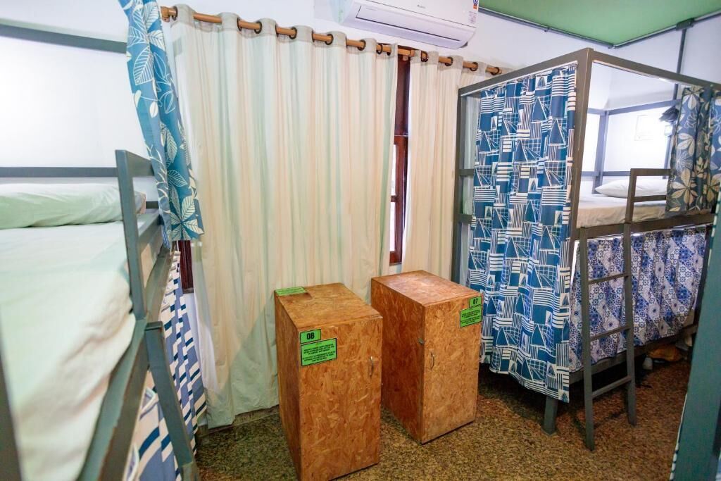 Shared Dormitory, Multiple Beds