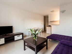 Living area - Neue Wohnung für 4 Personen Umag by Interhome (Umag/Juricani)