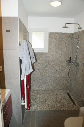 Towels - Wohnung (T3) **** Ghisonaccia Corse mit Pool by Interhome (Ghisonaccia)