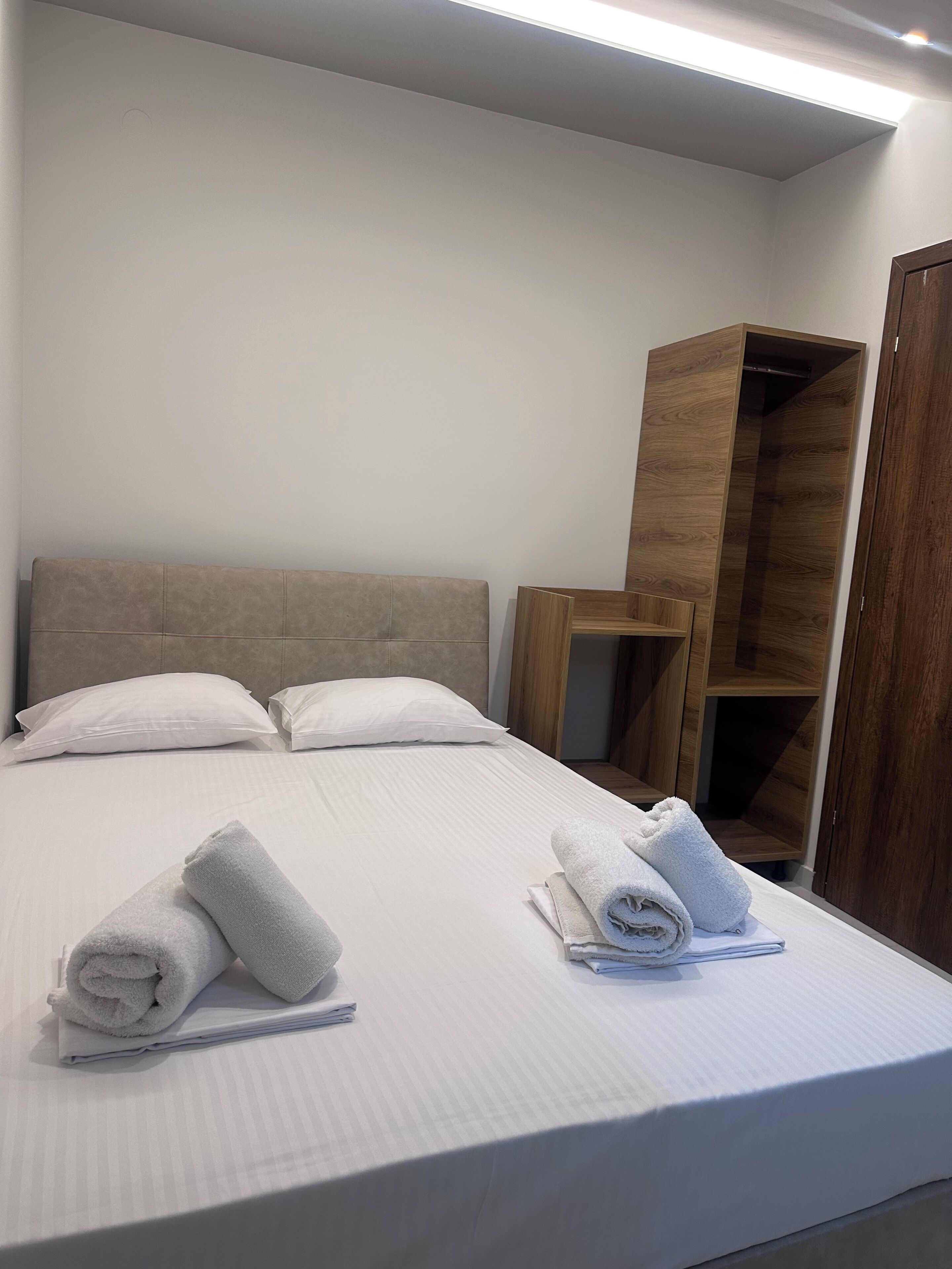 Apartamento familiar, vistas parciales al mar | Wifi gratis y ropa de cama