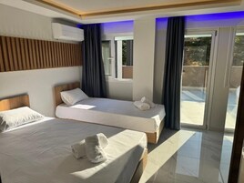 高级开间, 泳池景观 | 免费 WiFi