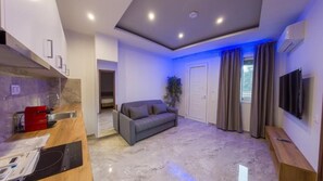 Apartment, 2 Bedrooms | Ruang tamu