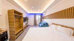 Free WiFi - OLYMPIADA GIRNI Suites (Korinos)