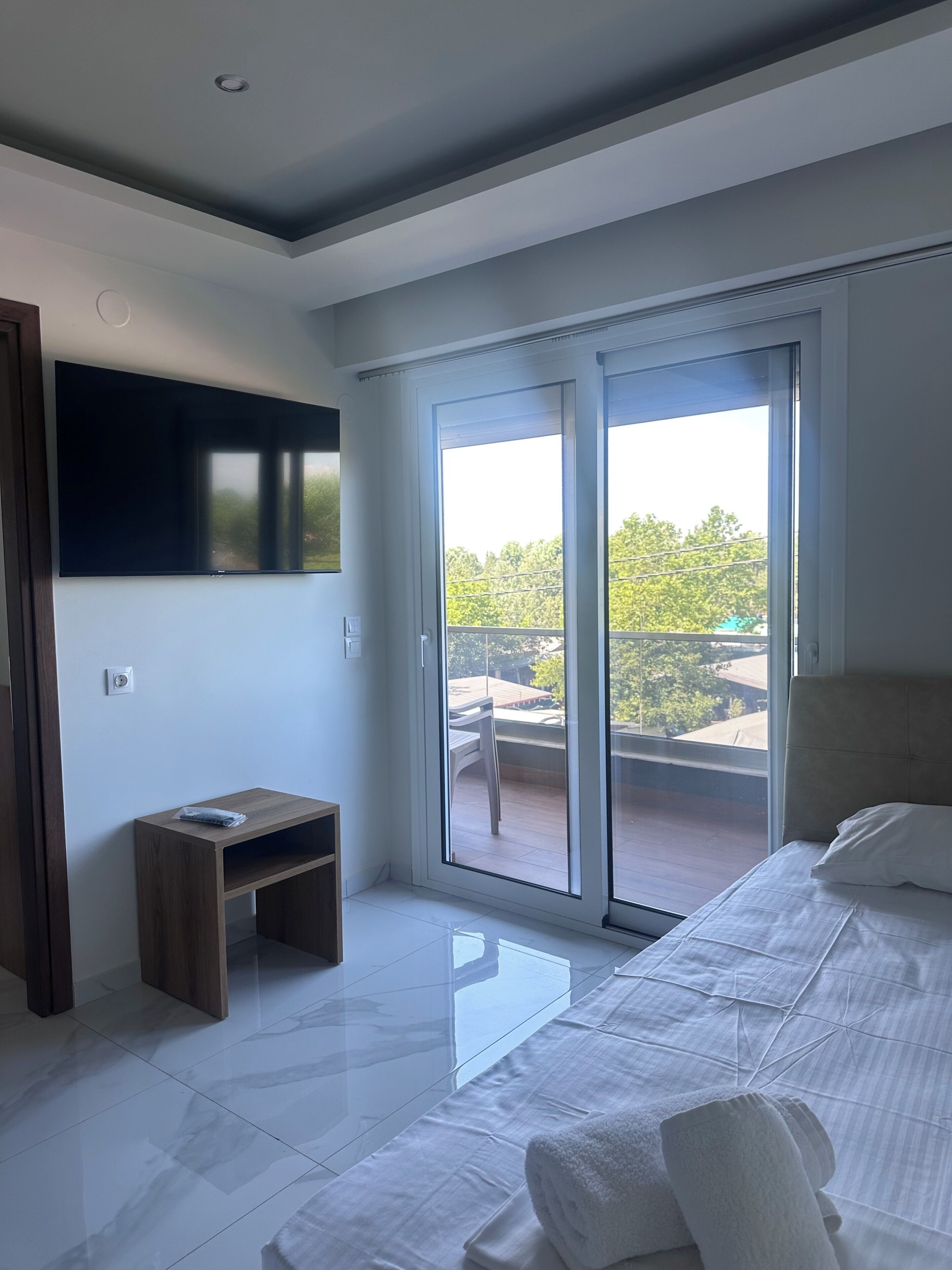 Apartamento familiar, vistas parciales al mar | Wifi gratis y ropa de cama