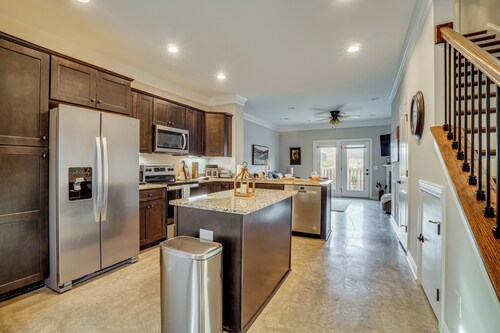 3 Mi to Montgomery Bell State Park! Serene Getaway