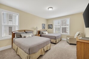 4 bedrooms, free WiFi, bed sheets