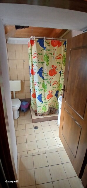 Bathroom - House at Lofos (Lofos)