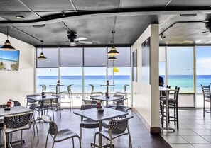 Dining - Coastal Current 106–Gulf Views–Sleeps 6 (Panama City Beach)