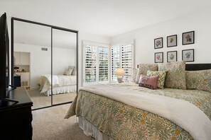 Iron/ironing board, free WiFi, bed sheets - Santa Rosa Cove #031  - 3BD / 2 BA, 1591 sf, Mountain Views (La Quinta)