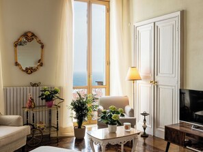 TV - Casa Dea Diana by Interhome (Imperia)