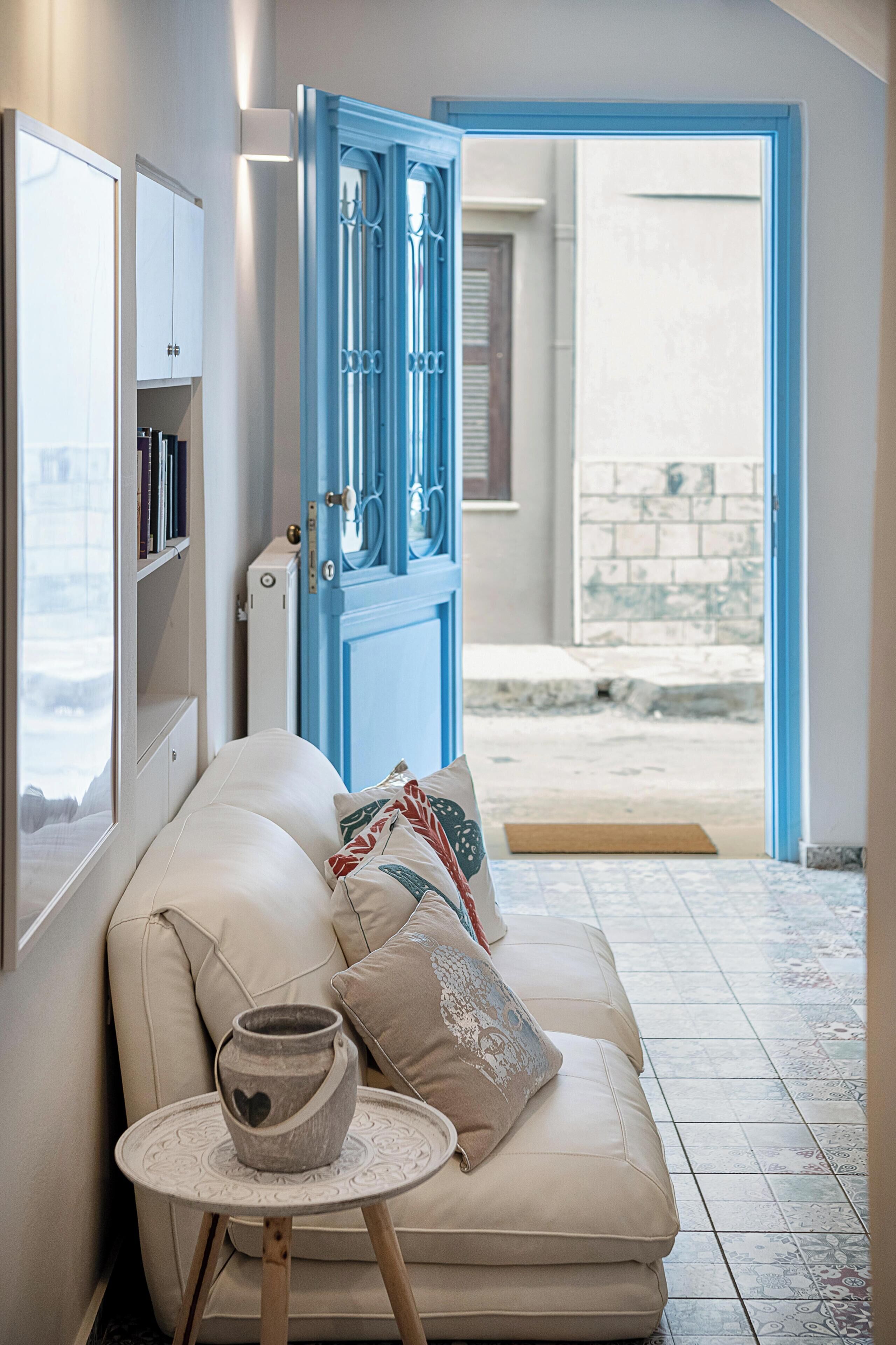 Appartamento Comfort, 2 camere da letto | Area soggiorno | Smart TV 40 pollici con canali via cavo