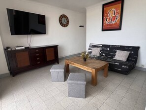 Interior - T2 Apartment in Canet-en-Roussillon with air conditioning and wifi (Canet-en-Roussillon)