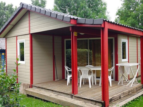 Cozy Chalet for 7 with Terrace