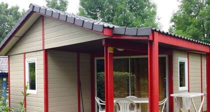 Cozy Chalet for 7 with Terrace