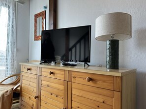 Interior - Seaside house 3 rooms, terrace, pets allowed (Fleury-Saint-Pierre-la-Mer)
