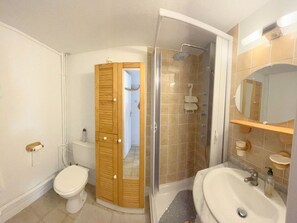 Hair dryer - Superb renovated apt with AC and balcony 50m from the lake (Port Leucate)