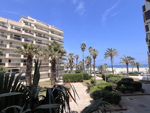 Property grounds - Lovely studio for 2, 20 m from the beach - Canet Plage (Canet-en-Roussillon)