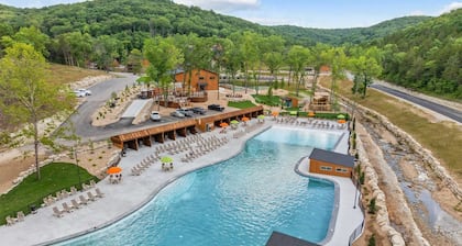Cozy Creekside Stay for 8