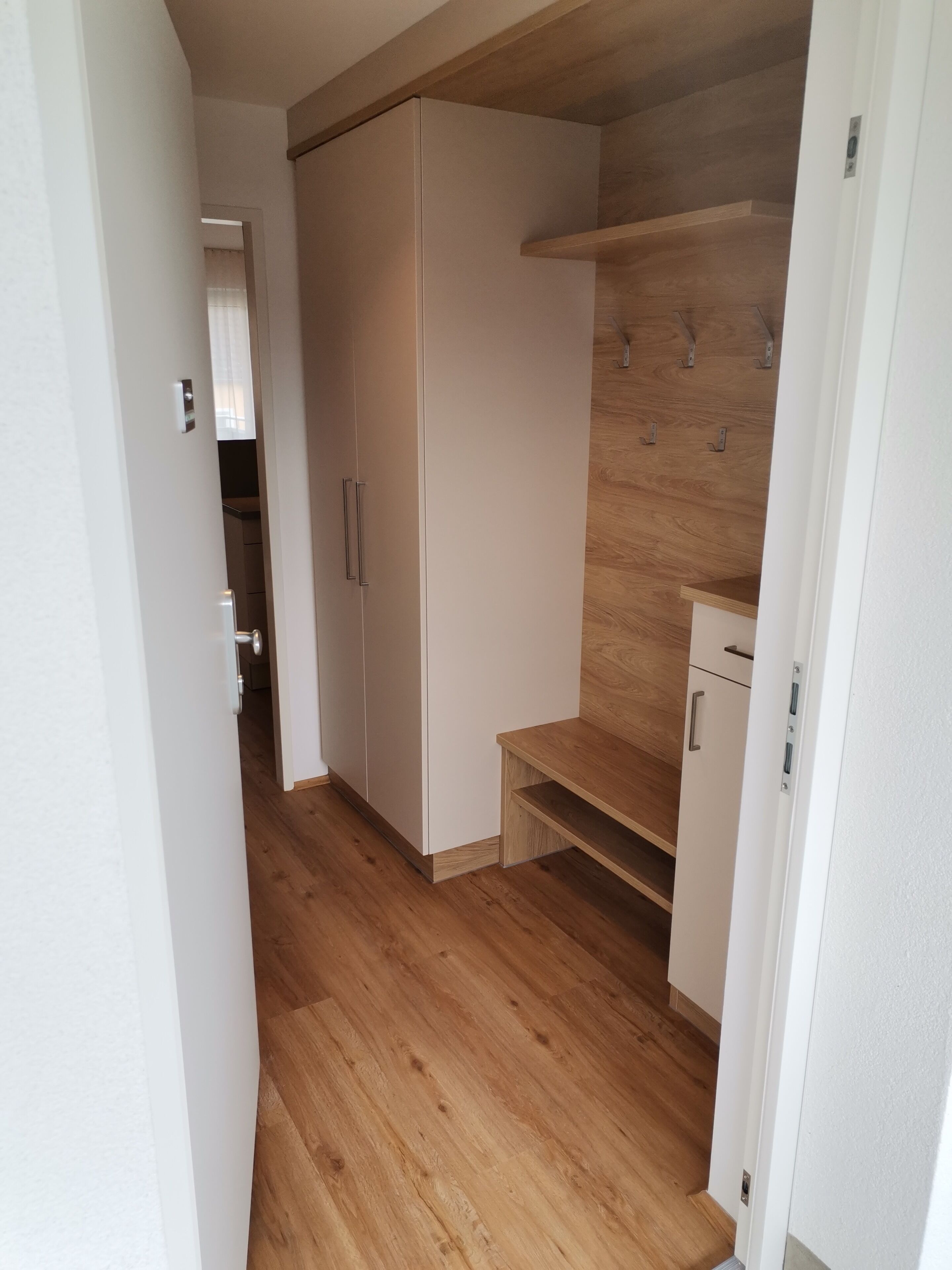 غرفة - بشرفة - منظر للحديقة | طراز فريد لكل وحدة ومكتب ومساحة عمل للكمبيوتر المحمول وواي فاي مجانًا