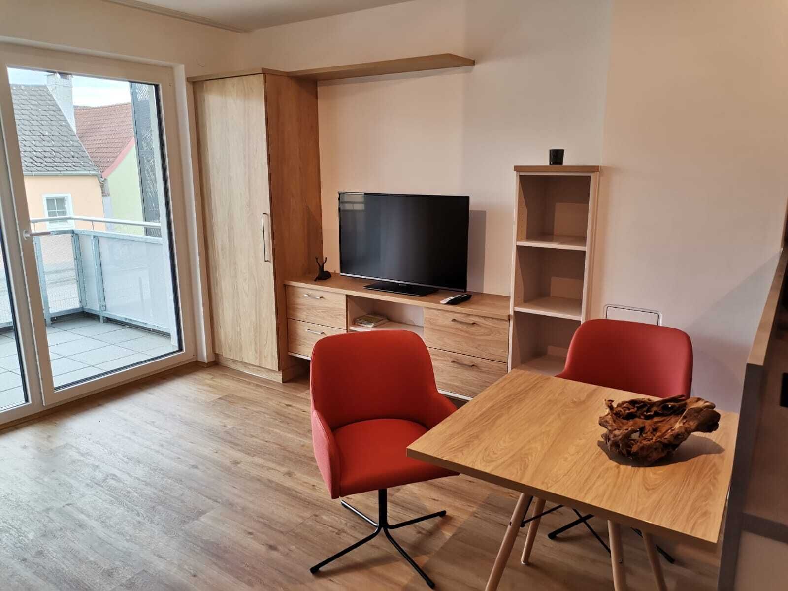 غرفة - بشرفة - منظر للحديقة | طراز فريد لكل وحدة ومكتب ومساحة عمل للكمبيوتر المحمول وواي فاي مجانًا