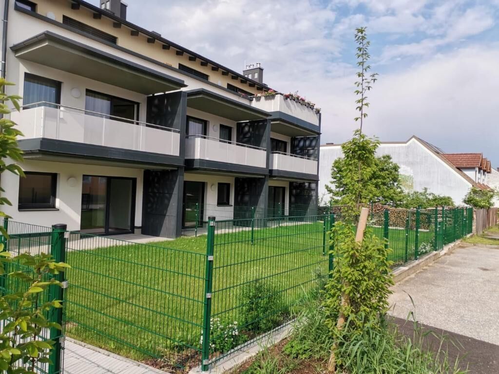 Kamer, balkon, uitzicht op tuin | Exterieur